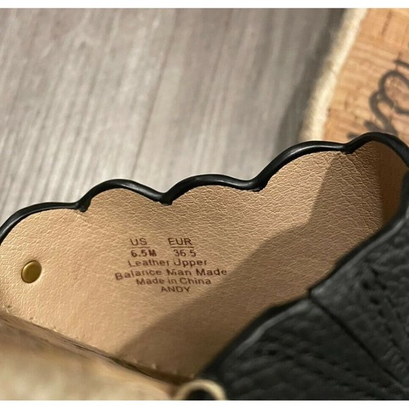 Sam Edelman Scallop Andy Pebbled Leather Black Sandals Size 6.5 Slip On Shoes - Picture 5 of 7